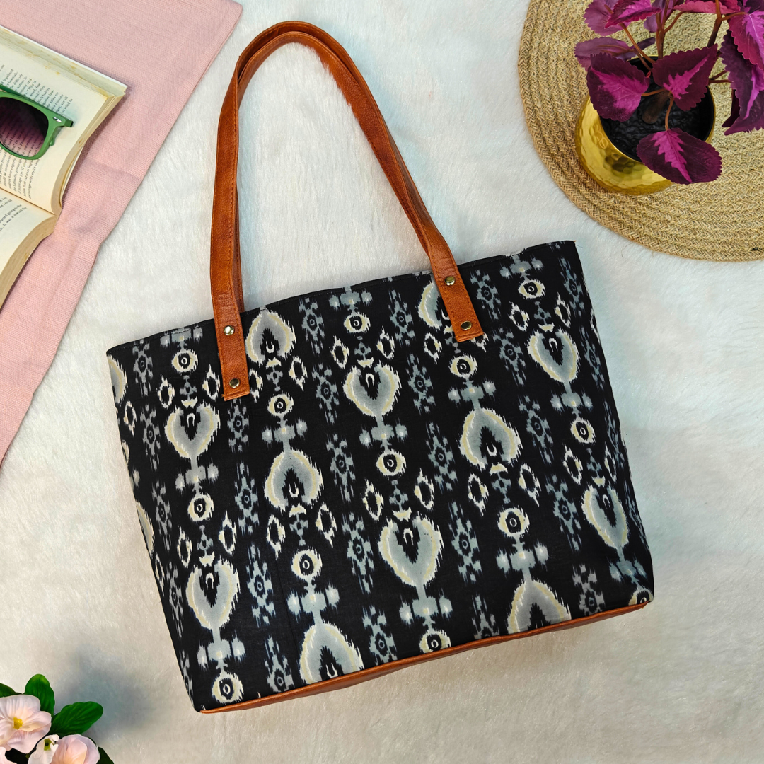 Everyday Tote bags for Women - Black