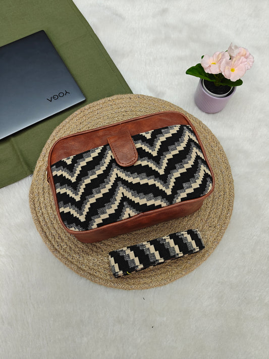 Magnetic Sling Bag Jacquard - Grey and Black Wave