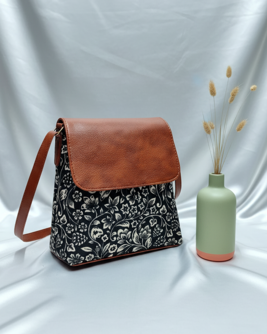 Cross Body Flap Sling - Kalamkari