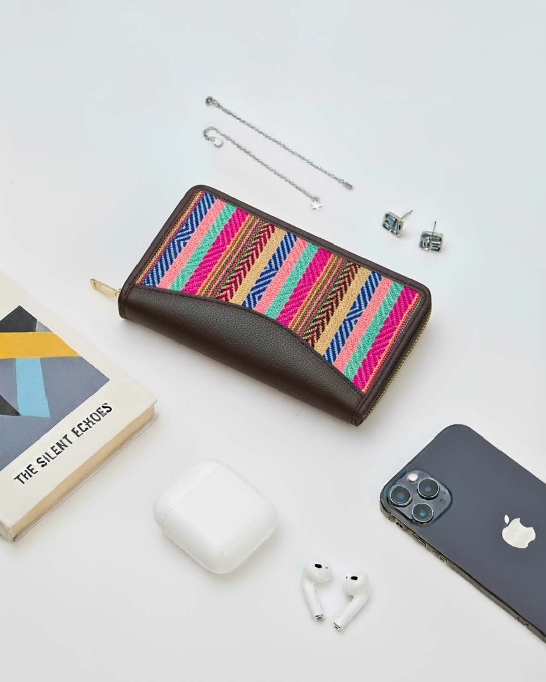 Jacquard Women Zipper Wallet - Rainbow Strips