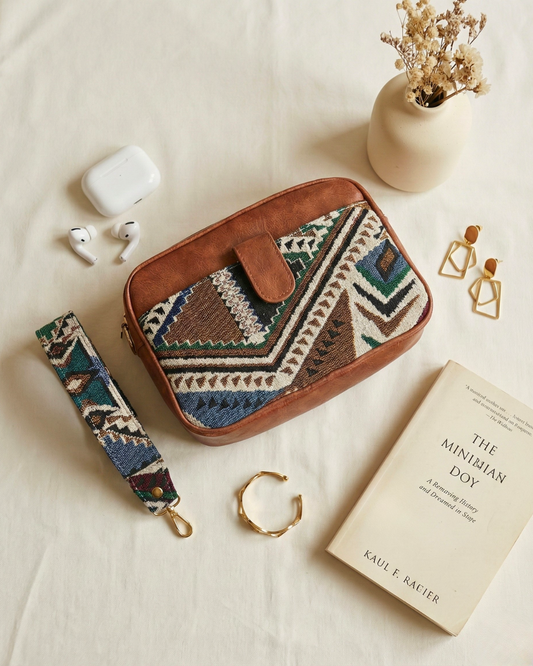 Magnetic Sling Bag Jacquard - Green Tribal