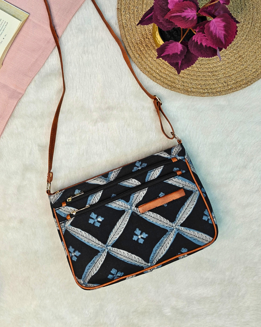 The 5 Zipper Sling: Style Meets Everyday Convenience - Black