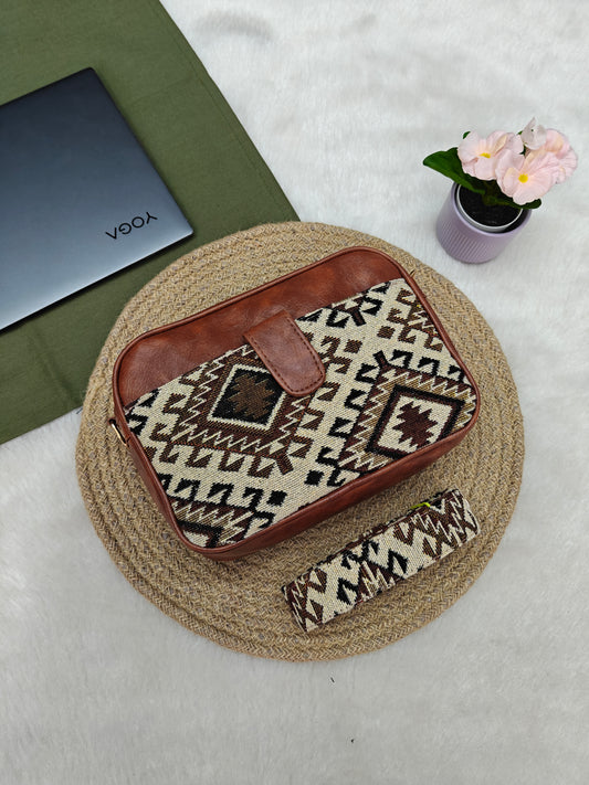 Magnetic Sling Bag Jacquard - Cream