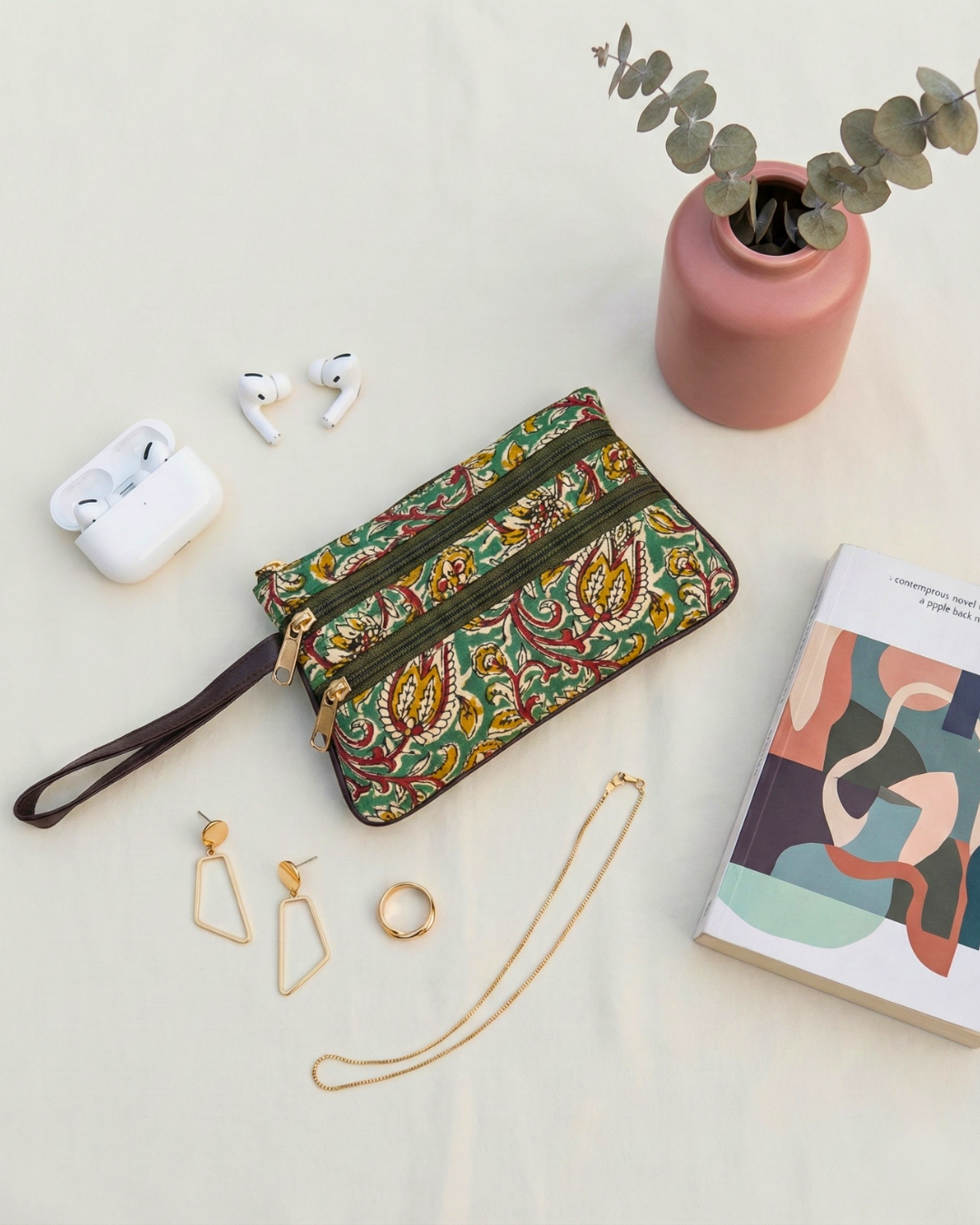 Multi Zipper Mobile Pouch For Women - Green Kalamakri