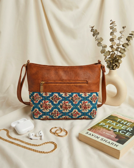 Everyday Explorer Sling Bag Jute - Blue Motif