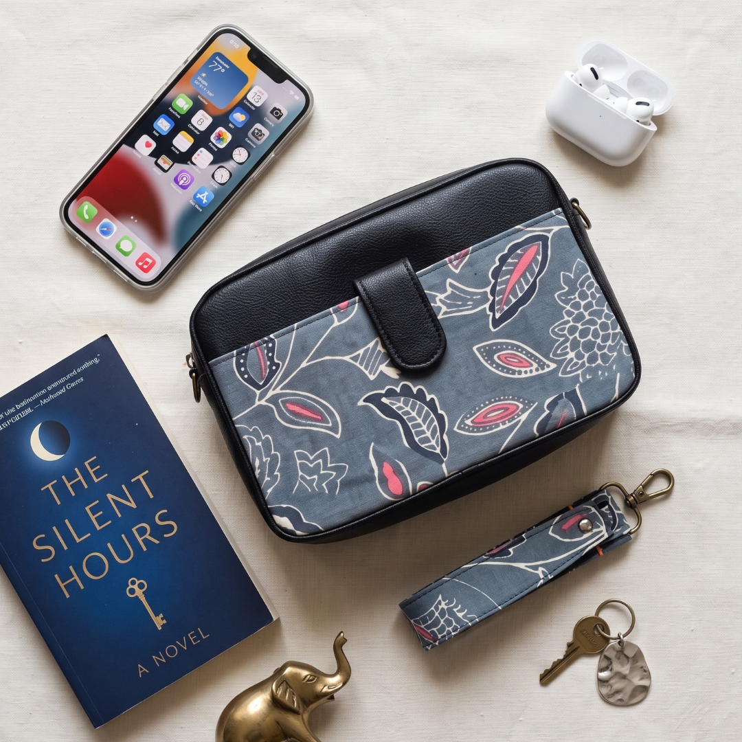 Magnetic Sling Bag - Floral