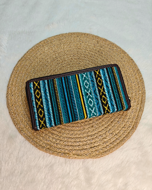 Double Zip Jacquard Wallet for Secure and Organized Storage - Green