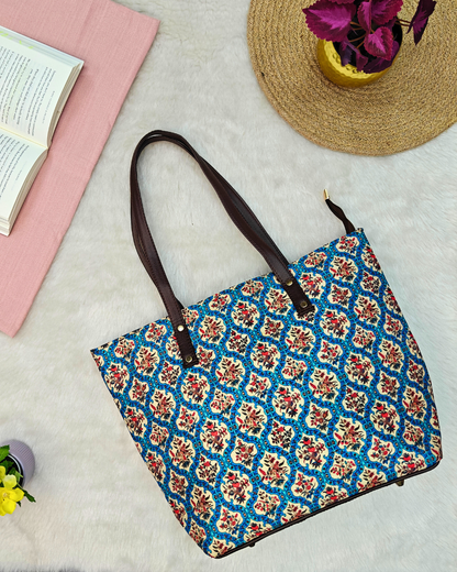 Trendy Handmade Laptop Tote Bag - Blue Motif