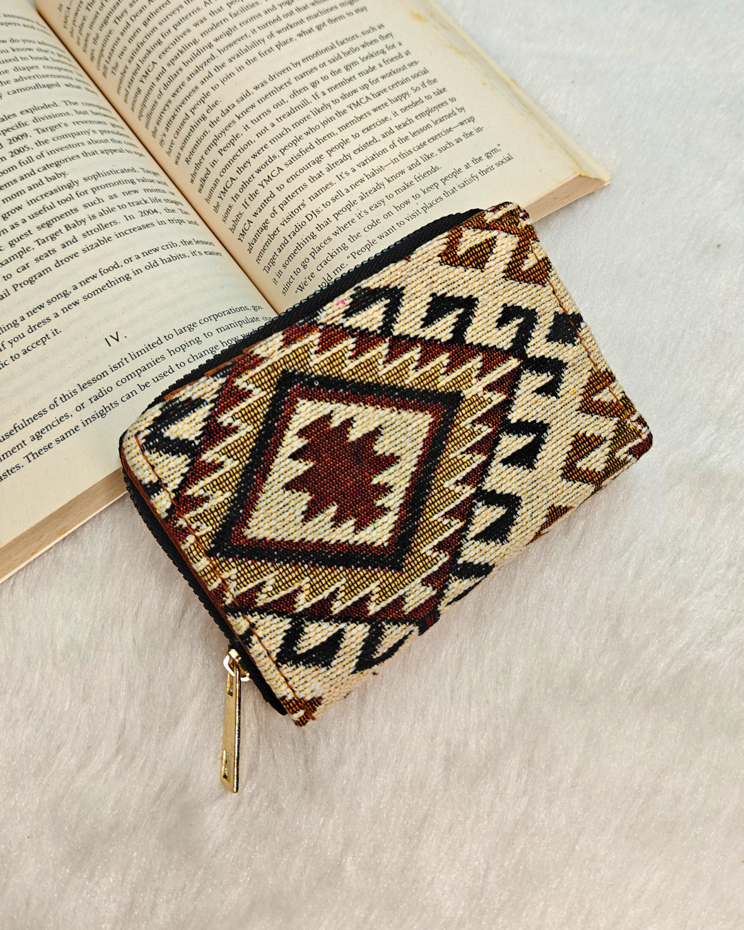 Jacquard Foldable Pocket Wallet For Women - Cream