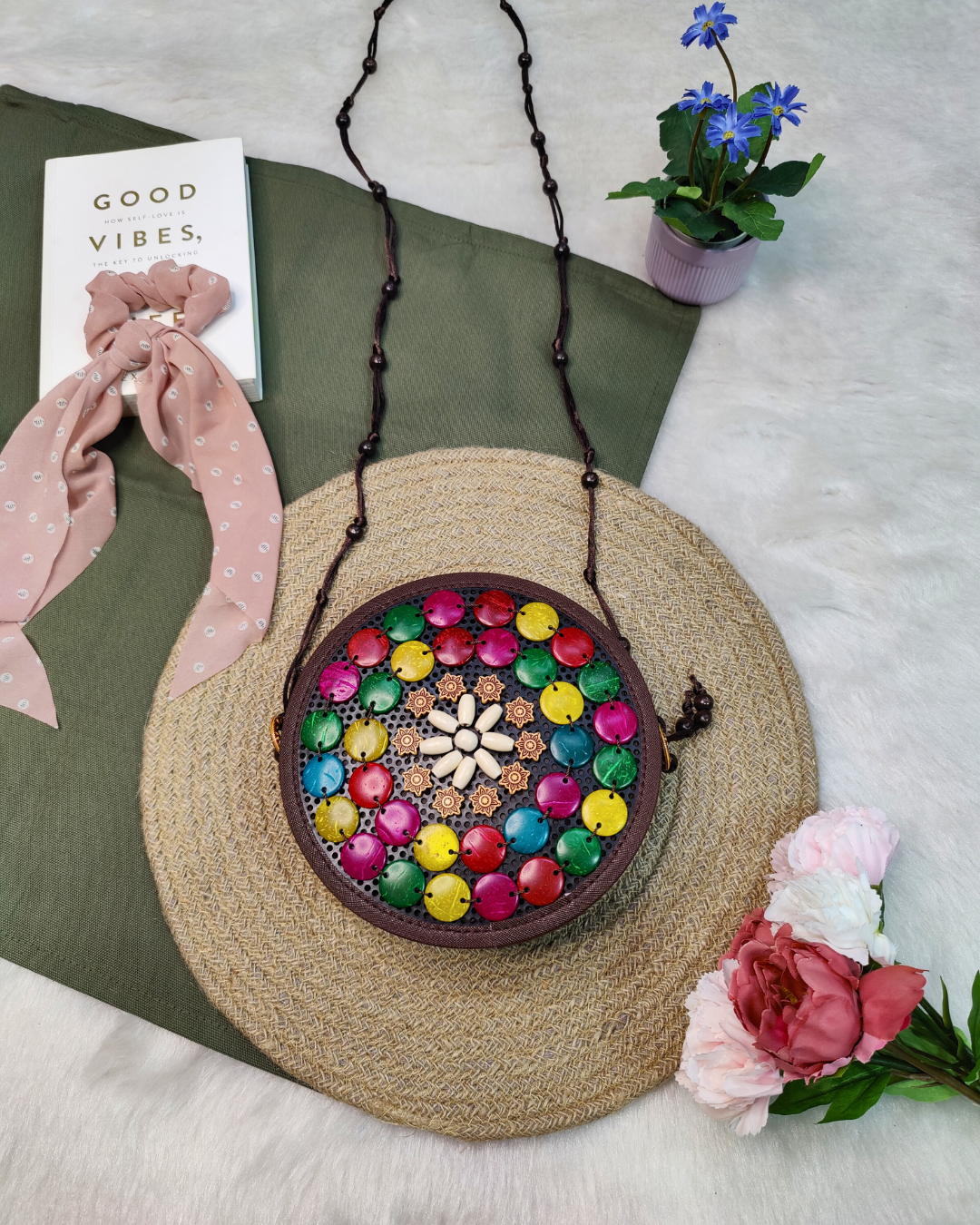 Round Sling - Coconut Shell Beaded Bags