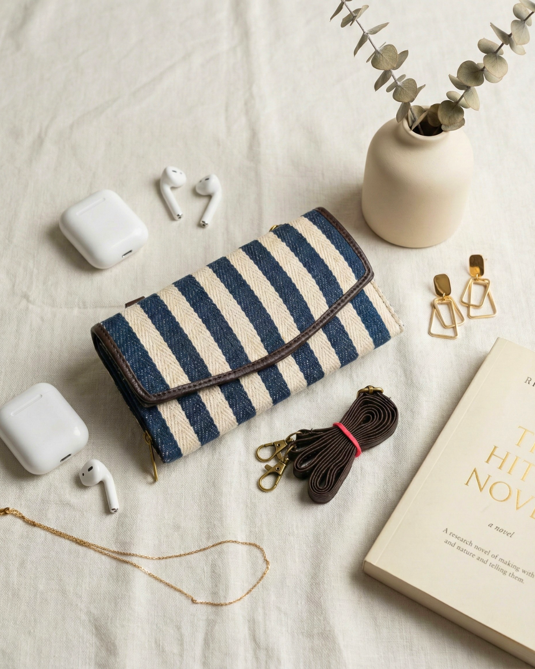 Stylish and Compact Jacquard Sling Wallet - Black Weave - Surovi Bags